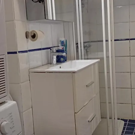 Cozy And Sentrum Privatunterkunft
